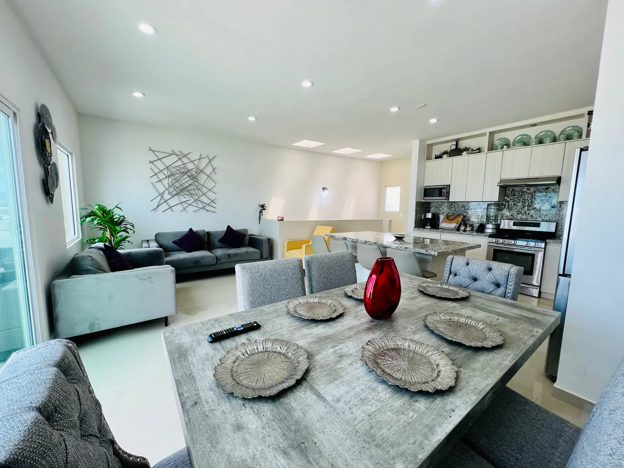 Pacific Sun Real State